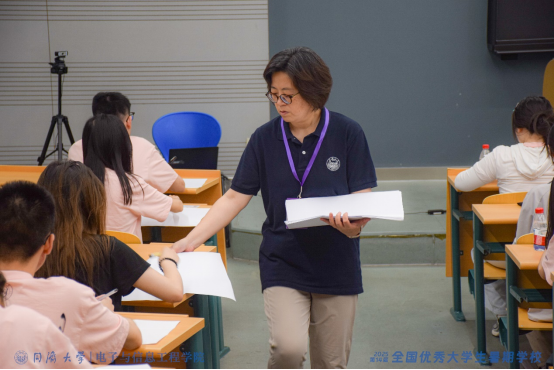 PG电子
